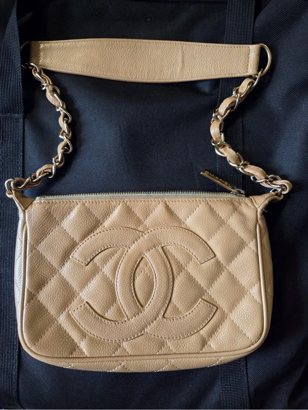 CHANEL classic quilted